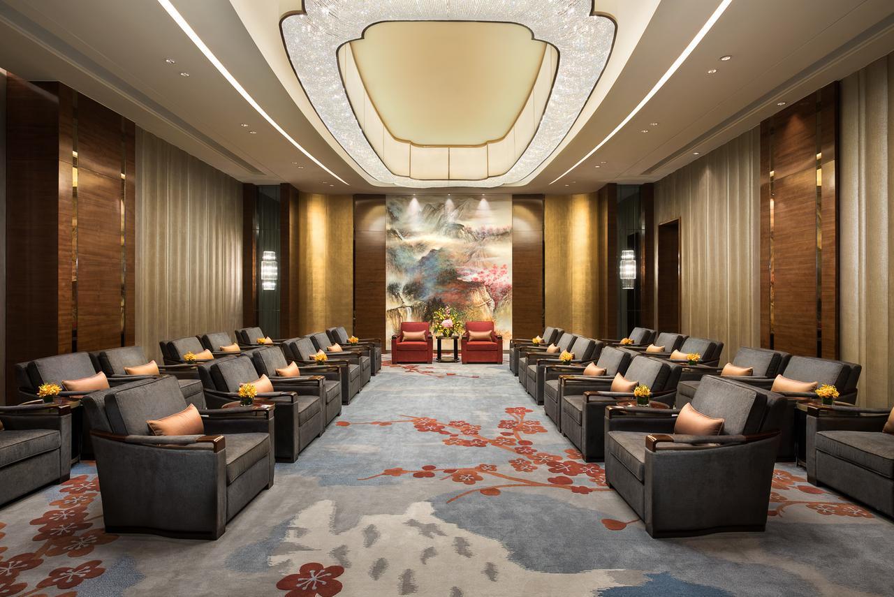 Shangri-La Jinan Exteriör bild